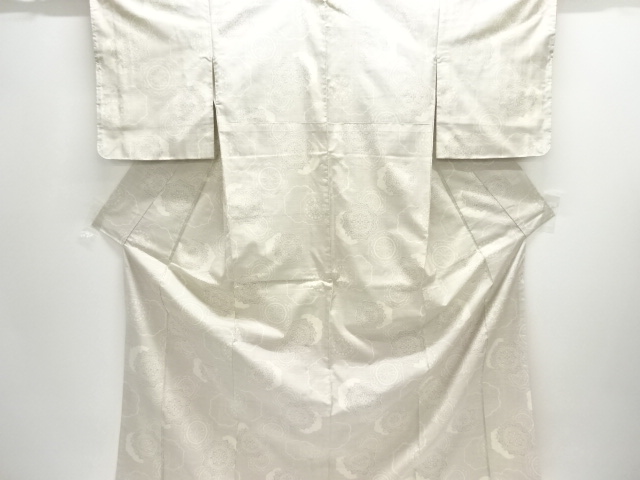 JAPANESE KIMONO / WHITE OSHIMA TSUMUGI (7 maruki) / WOVEN FLOWER CREST 
